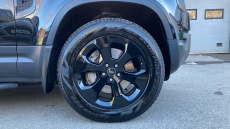 Land Rover Defender 3.0 D300 HSE 110 5dr Auto Diesel Estate